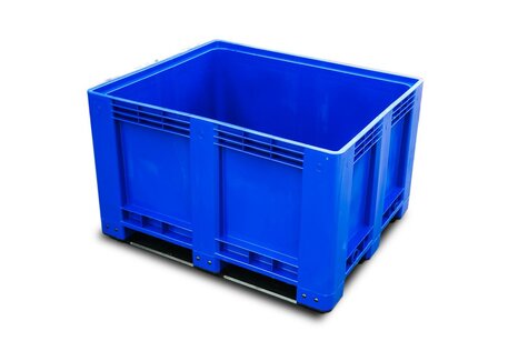 Big-Box 1200 x 1000 mm closed version with 3 skids blue
